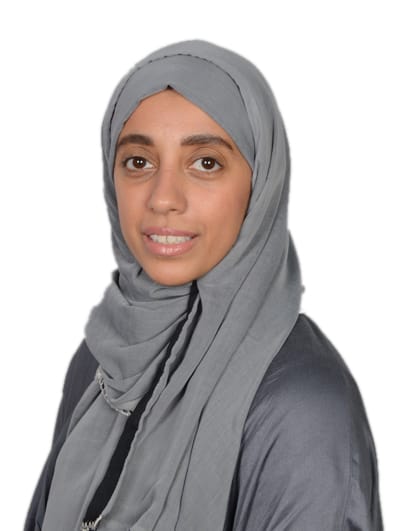 د. سارة مختار'